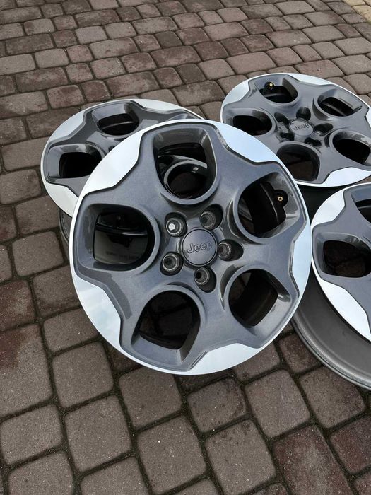 Oryginalne alufelgi Jeep 5x110 16 cali CZUJNIKI RENEGADE Bicolor