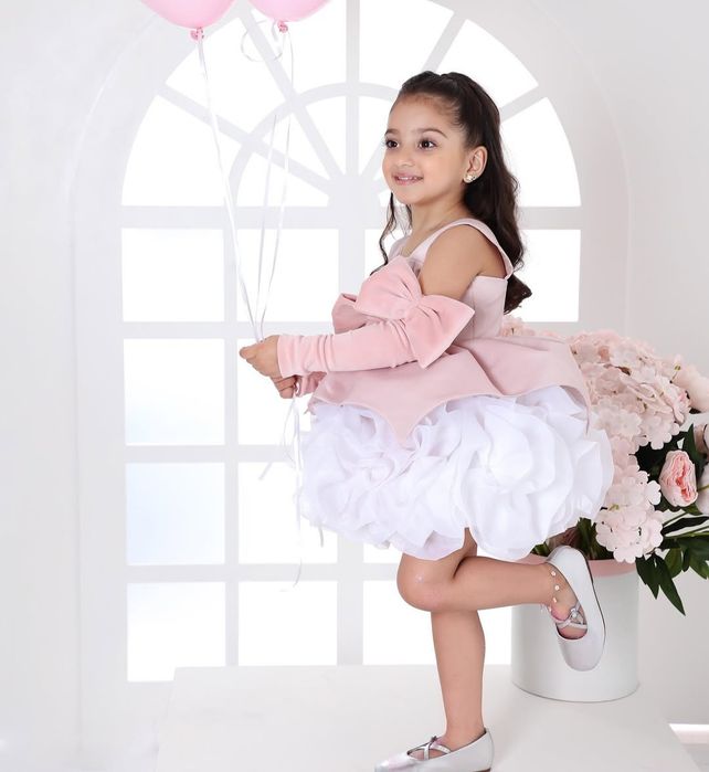 Гарна сукня ,,Роза,,