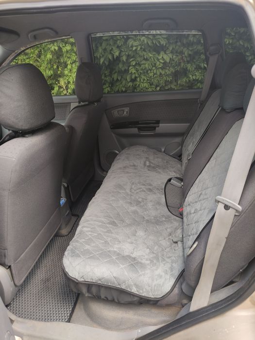 Продам автомобіль KIA CARENS 2006