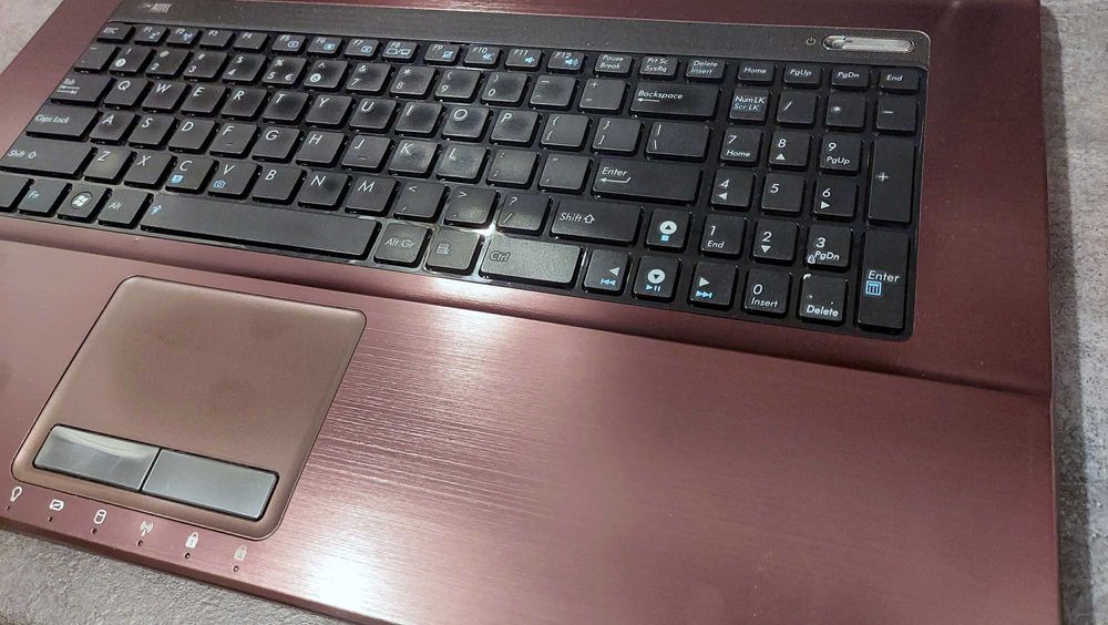 Multimedialny ASUS 17 cali - i7 16GB SSD128GB+500GB Win11 Office Gry