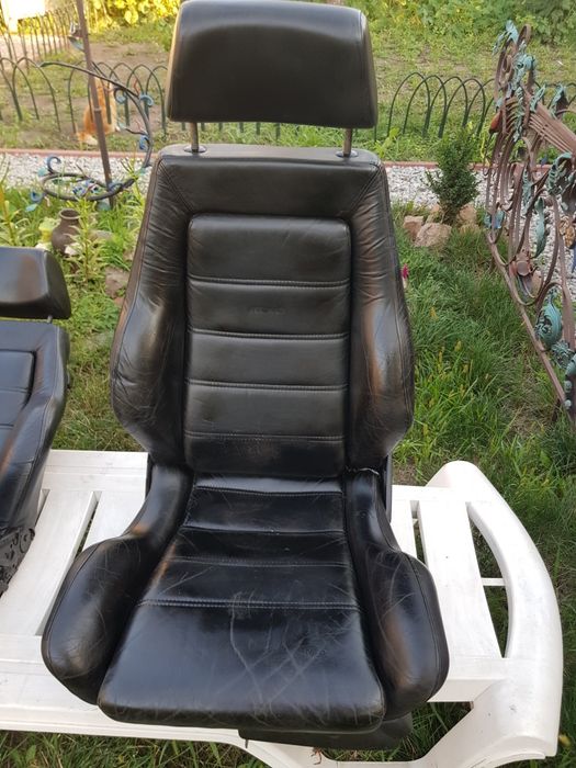 Сиденье Recaro в авто
