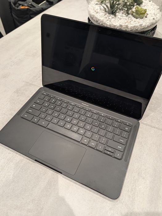 Portátil Google Pixelbook Go