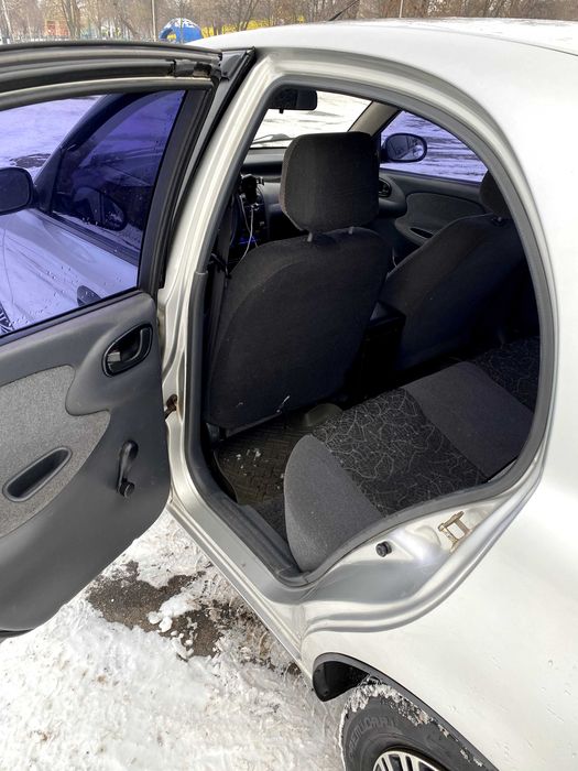 Автомобиль ДЕО СЕНС 1,3