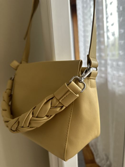 Mala amarelo pastel H&M