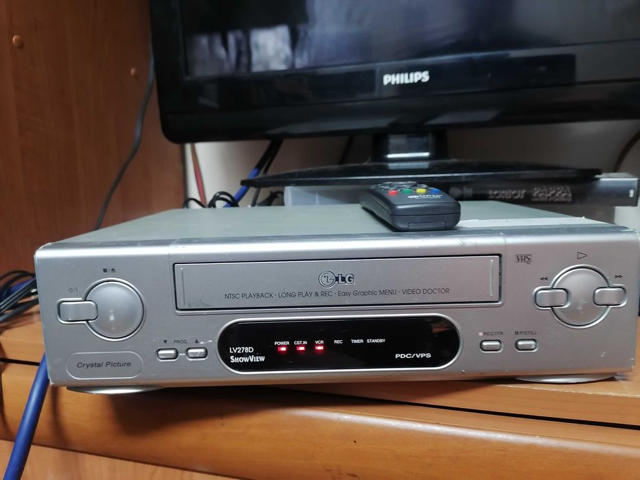 Magnetowid VHS LG LV278D pilot