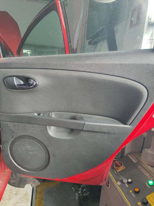 BANCOS  SEAT LEON 1 P cupra