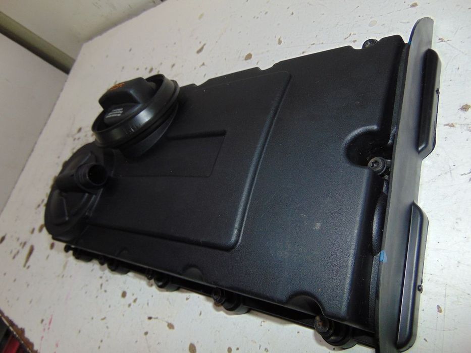 Audi, VW, Seat,Skoda tampa cabeça motor " usado em bom estado