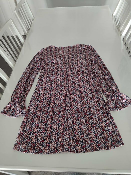 Vestido floral Lefties