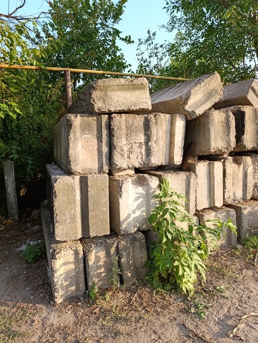 Продам Блоки Плиты перекрытия