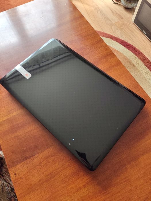 Продам ноутбук Packard Bell з зарядним