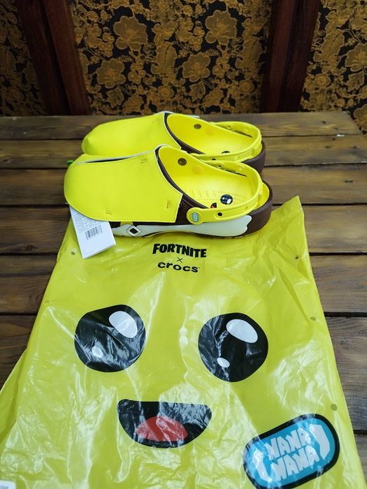 Купити Крокси. Оригінальні Крокс. Розпродаж. Crocs Salehe, Echo. Крокс
