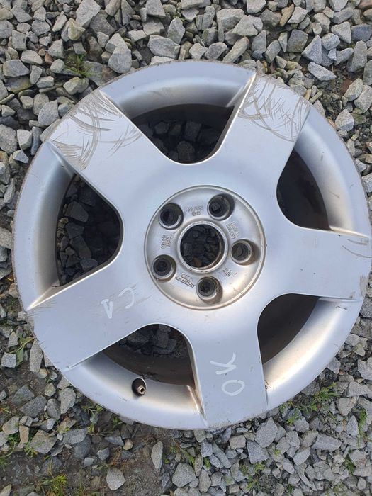 Audi A4 B6 B7 B8 A5 A6 A8 Felga aluminiowa 5x112