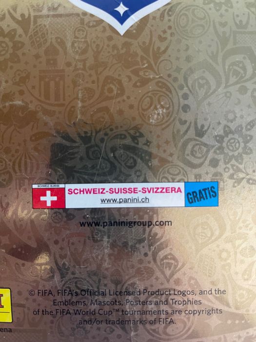 Álbum Panini Mundial 2018 Gold Edition Suíça Quase Completo - Edição Rara