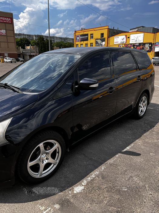 Mitsubishi Grandis 2007 (один власник з салону)