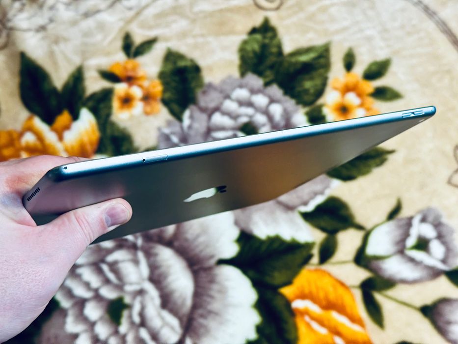 Apple iPad Pro 12.9 256GB A1652 WI-FI + LTE айпад про с чехлом-книжкой