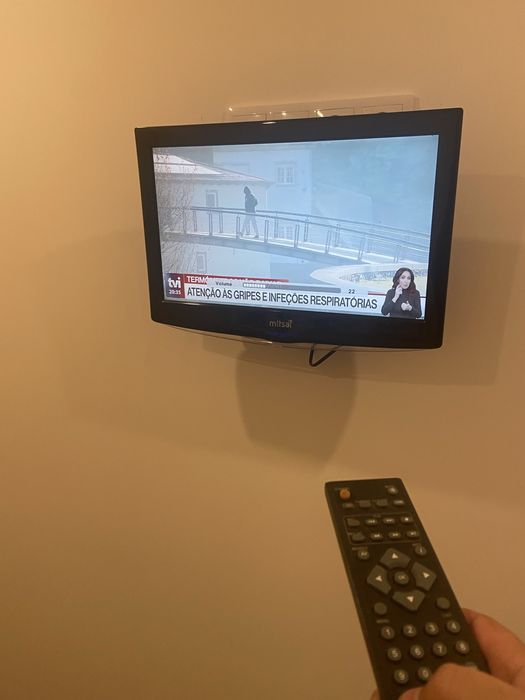 Televisao 100% operacional mitsai