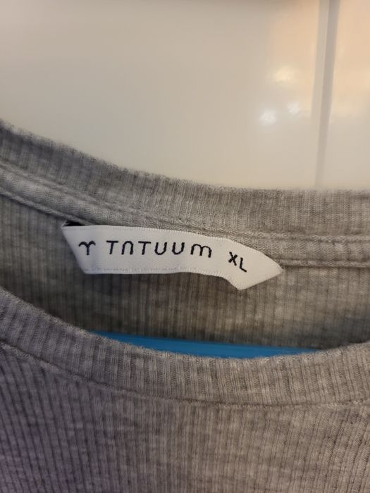 Szara bluzka w paski. XL Tatuum