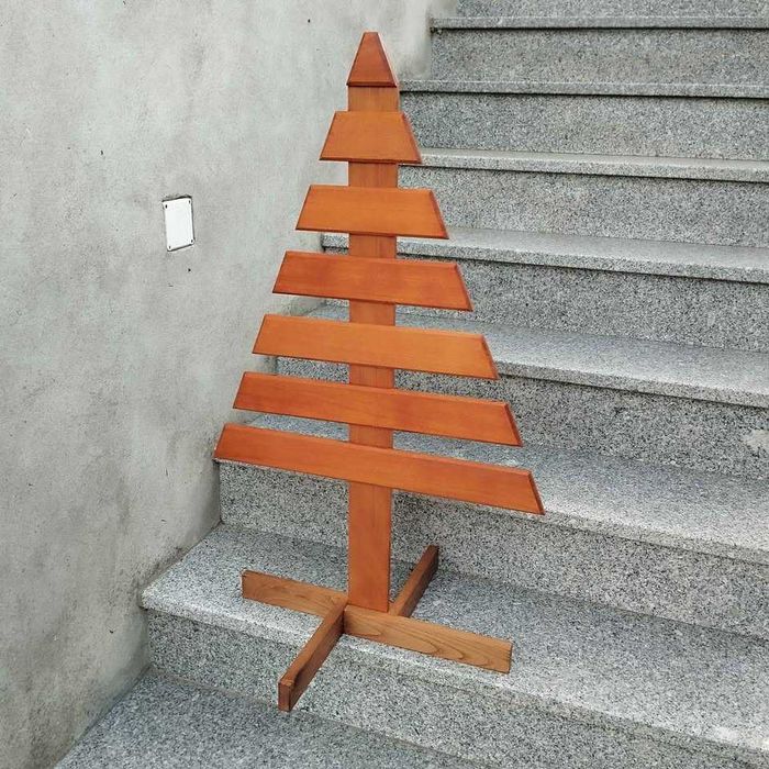 Árvore De Natal Em Madeira
