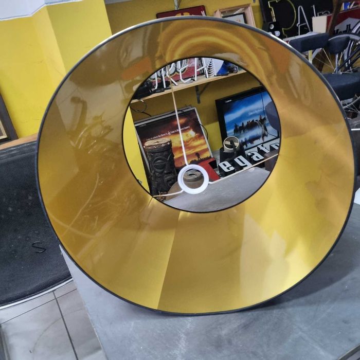 Candeeiro de tecto em chapa IKEA Branco + Abat Jour Preto