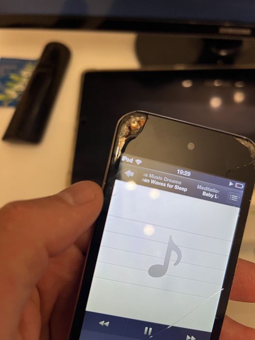 iPod touch 4 покоління 32GB (A1367)