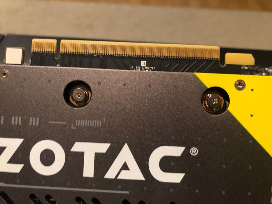 GTX 1080 Zotac 8GB VRAM + Przejściówki do Zasilacza