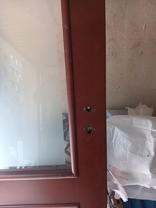 Drzwi drewniane do pokoju