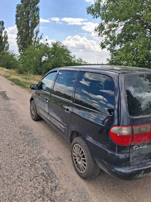 Продам авто Форд Галакси 1.9 tdi
