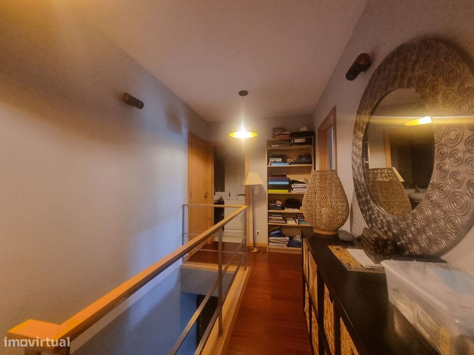 T2 Duplex - C/Novo - Próximo do Colégio Julio Dinis, Porto