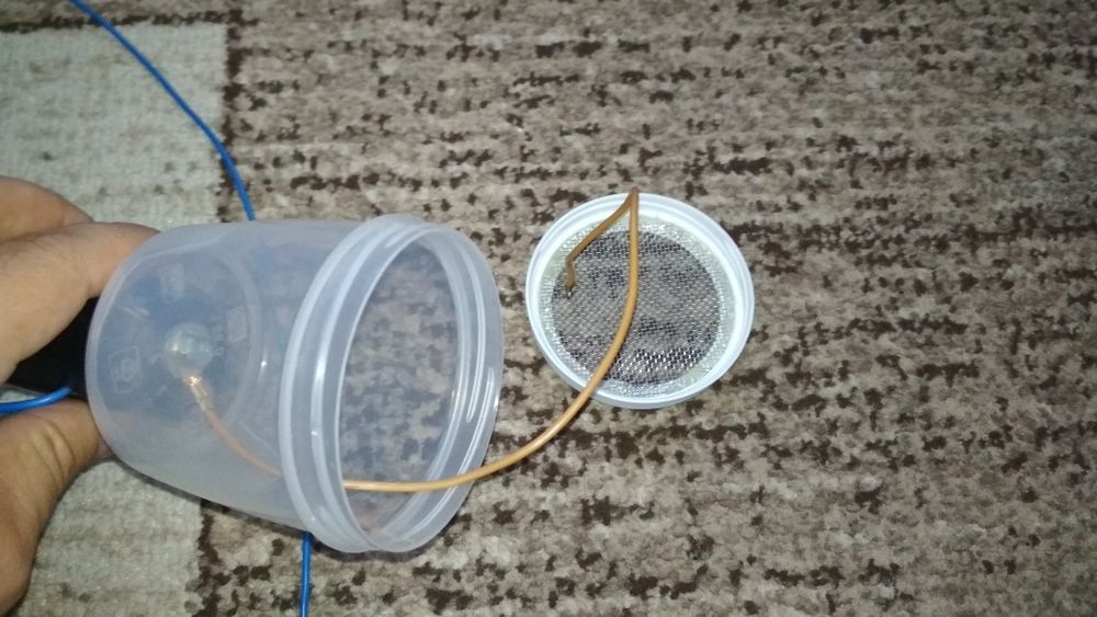 Флокатор для висадки статичної трави на діорамах