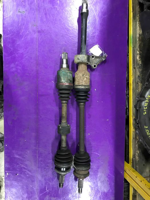 Полуось піввісь привід привод Suzuki Liana 1.3 1.6.