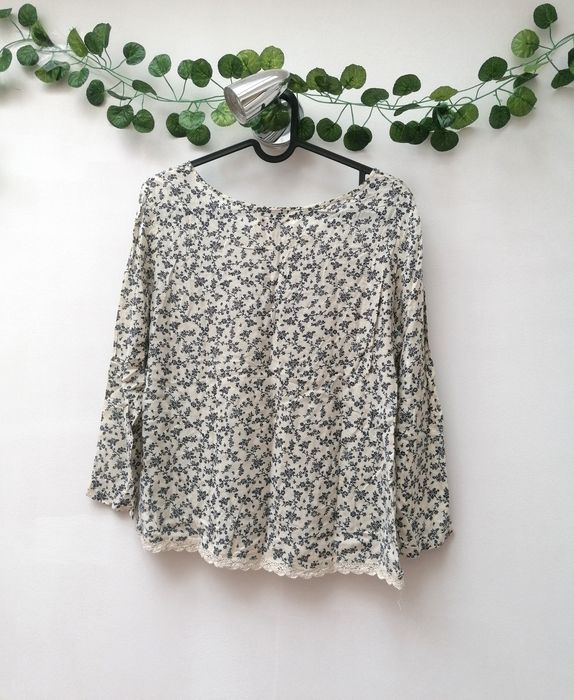 Blue Flower Blouse64398350935171125