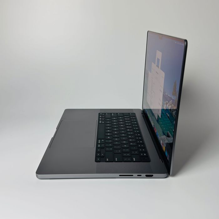 MacBook Pro 16" 2023 M2Pro Space Gray 32/512 GB