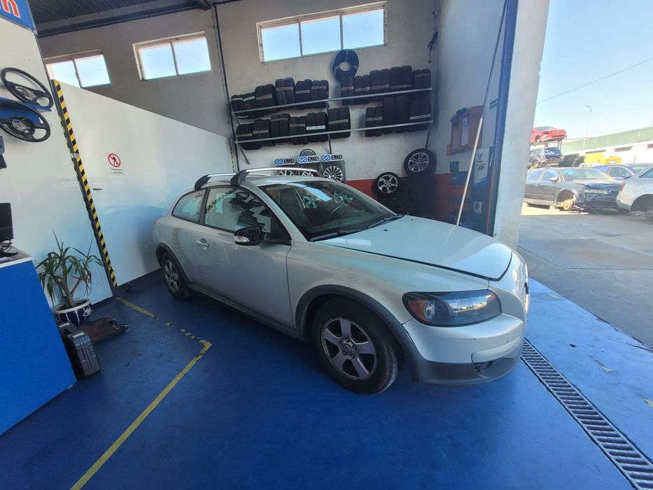 Volvo C30 1.6D de 2006 ás peças