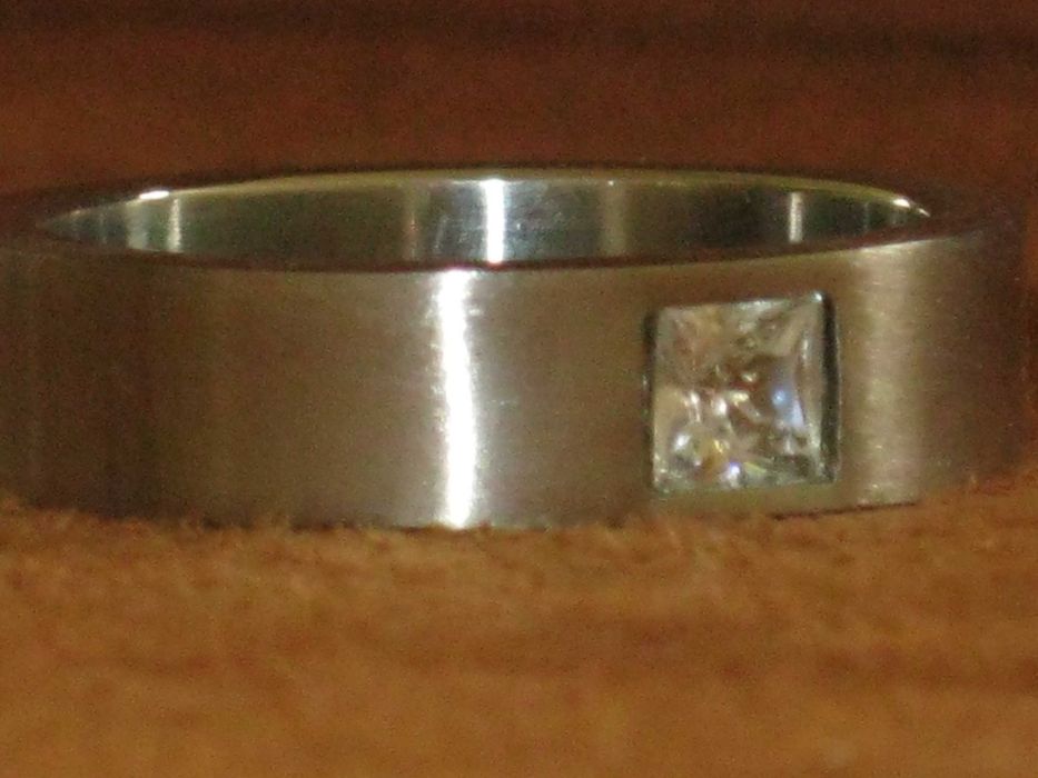 Aliança Aço Cirúrgico 316 L ( Aço inoxidável 316L )