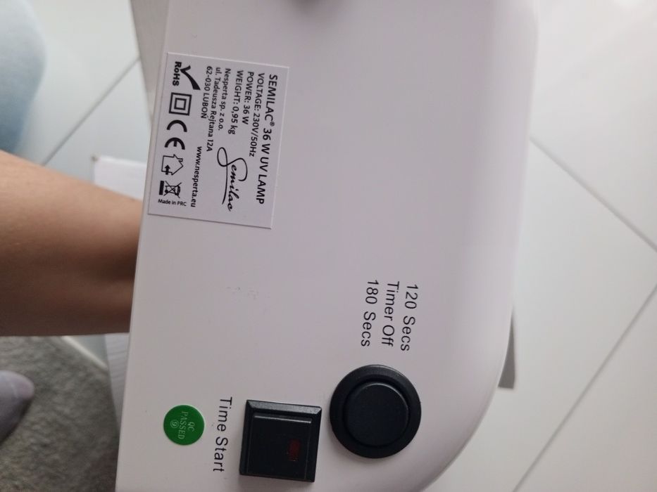 Sprzedam lampę do paznokci Semilac