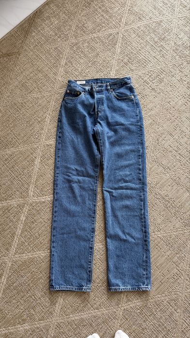 Джинси Levis 501