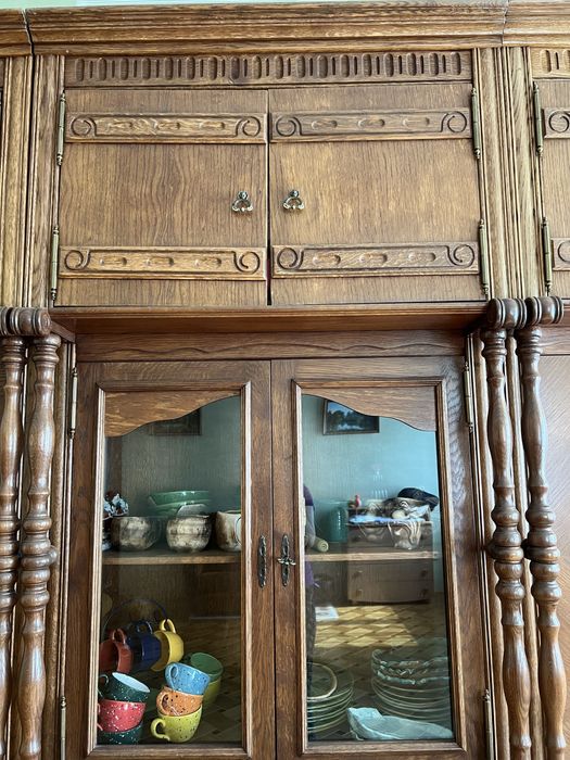 Деревʼяна стінка у вітальню/стінка дерево/стенка  деревянная гостиная