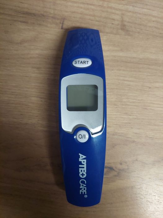 Termometr bezdotykowy