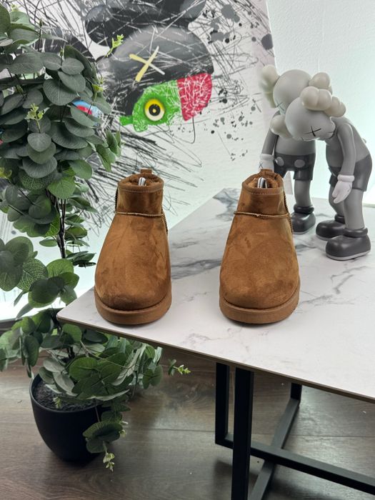 Зимові ботінки UGG Classic Ultra 38 розмір Е9945