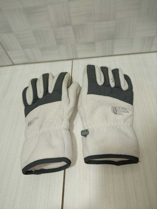 перчатки The North Face