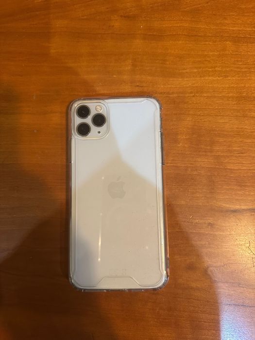 IPhone 11 como novo com capa