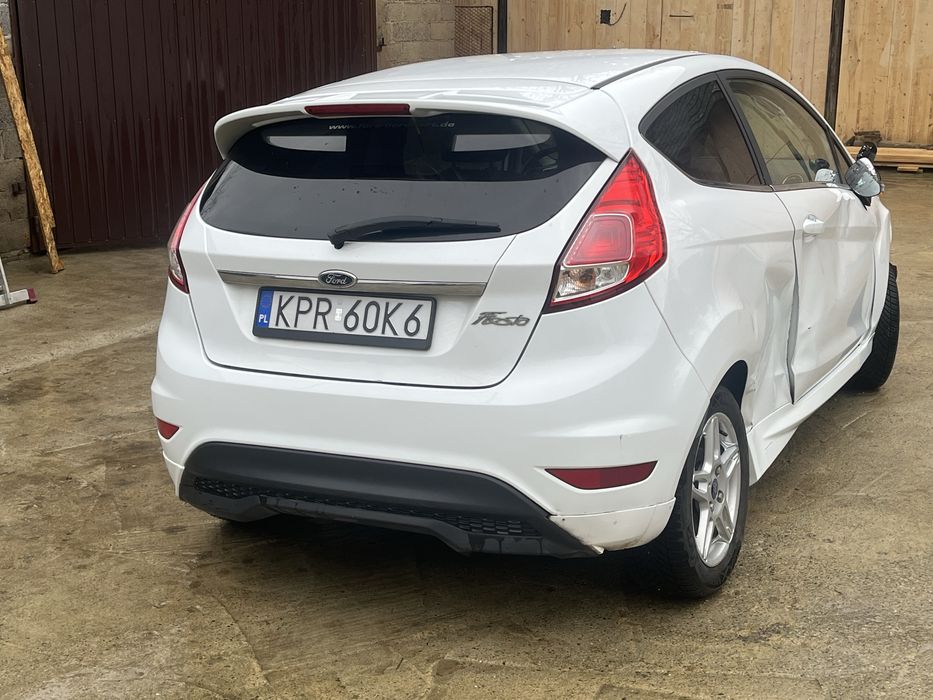 Ford Fiesta Mk7 1.6 TDCi 95 KM – uszkodzony