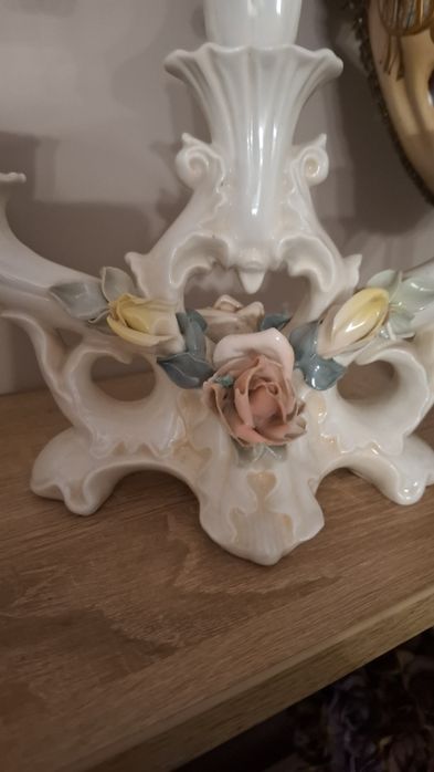 Świeczniki porcelanowe