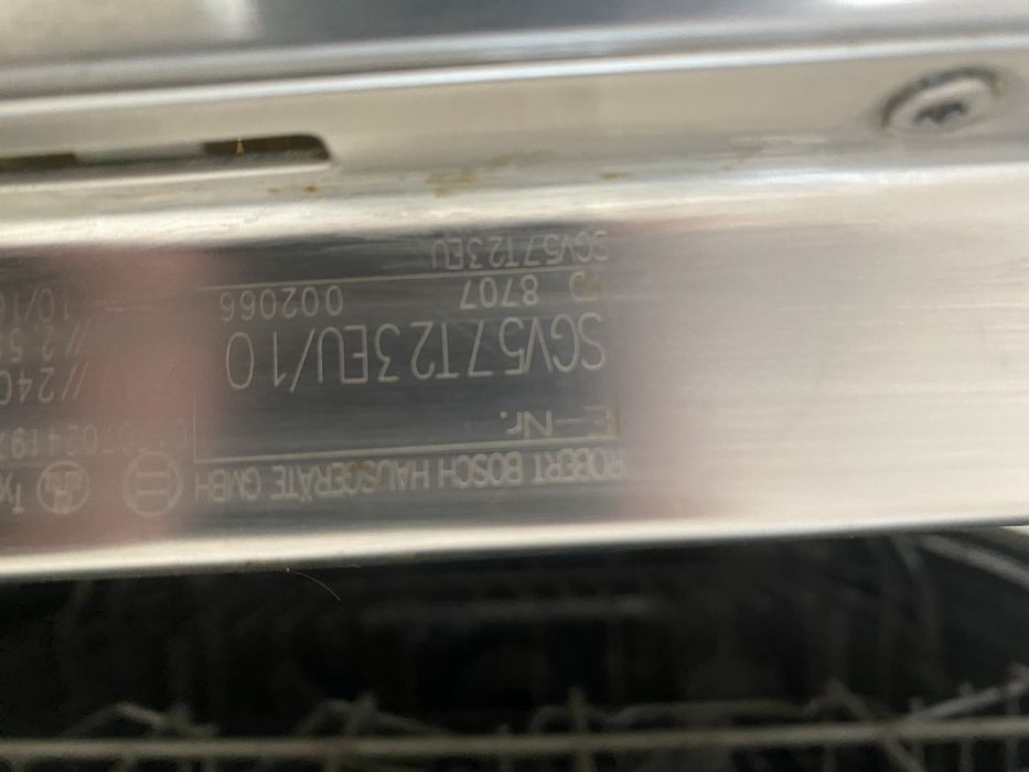 Посудомийна машина Bosch 60см