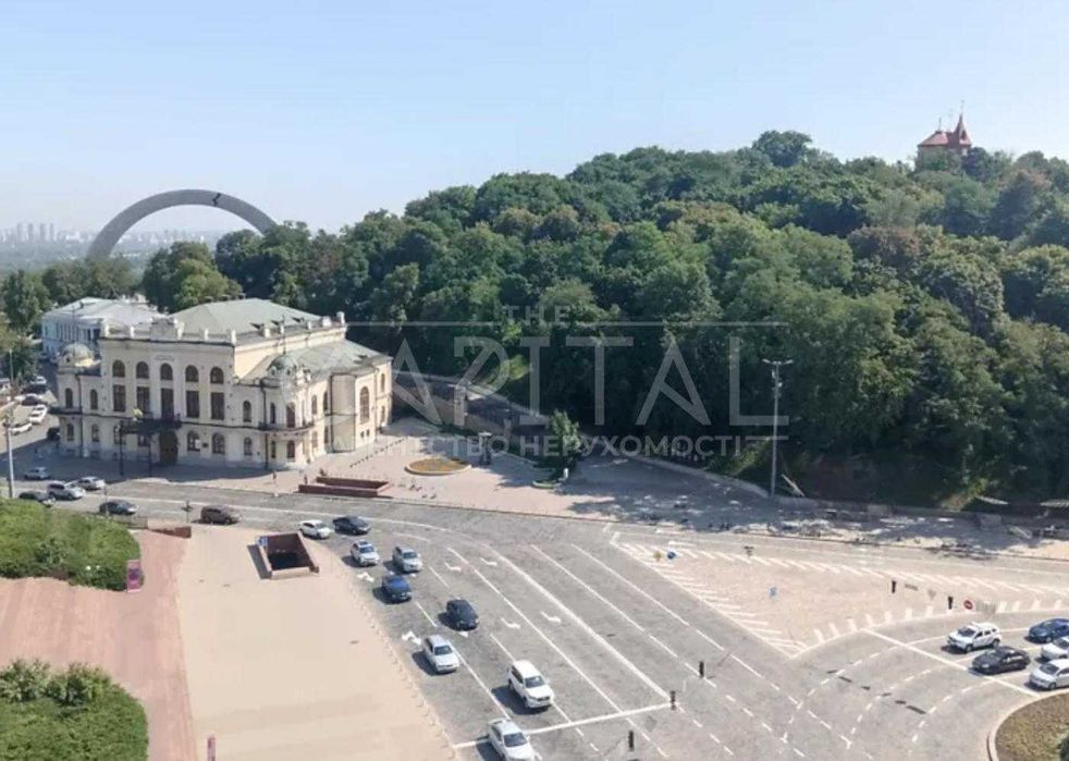 Оренда офісу 120 м2, Шевченківський район, вул. Хрещатик, Центр