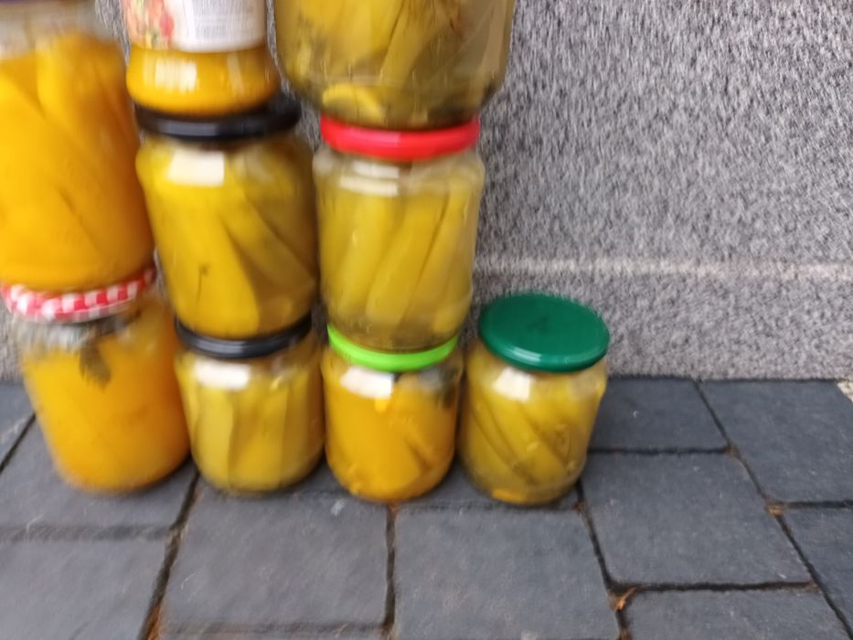 Marynowana cukinia z kurkumą