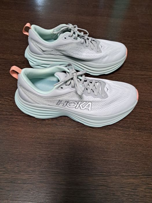 Бігові кросівки HOKA w bondi 8 р 42 26.5 см
