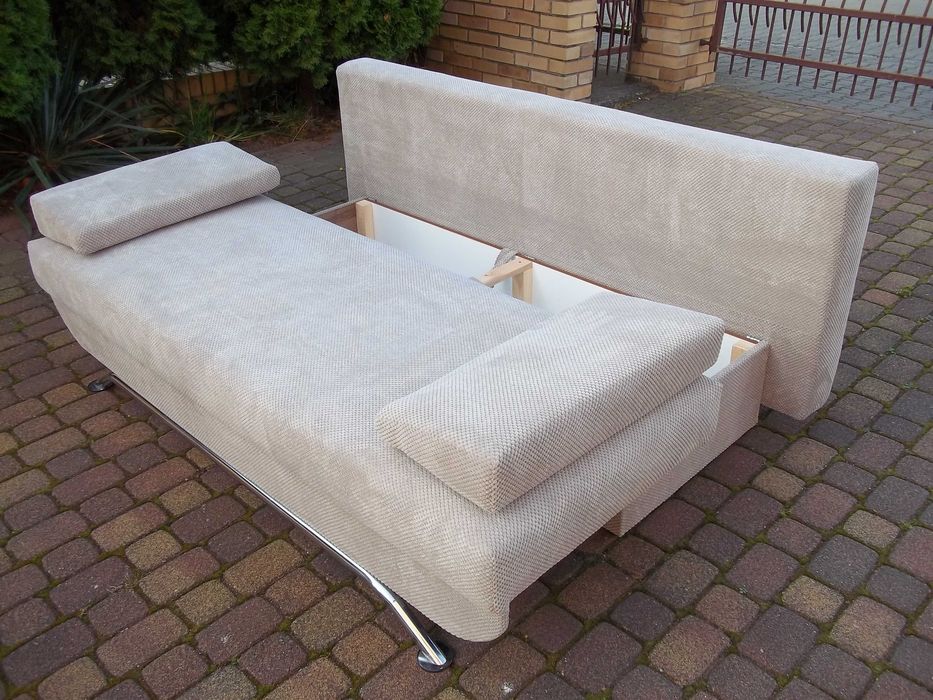 Kanapa bez boków-140cm szerokie spanie/sprężyny - producent