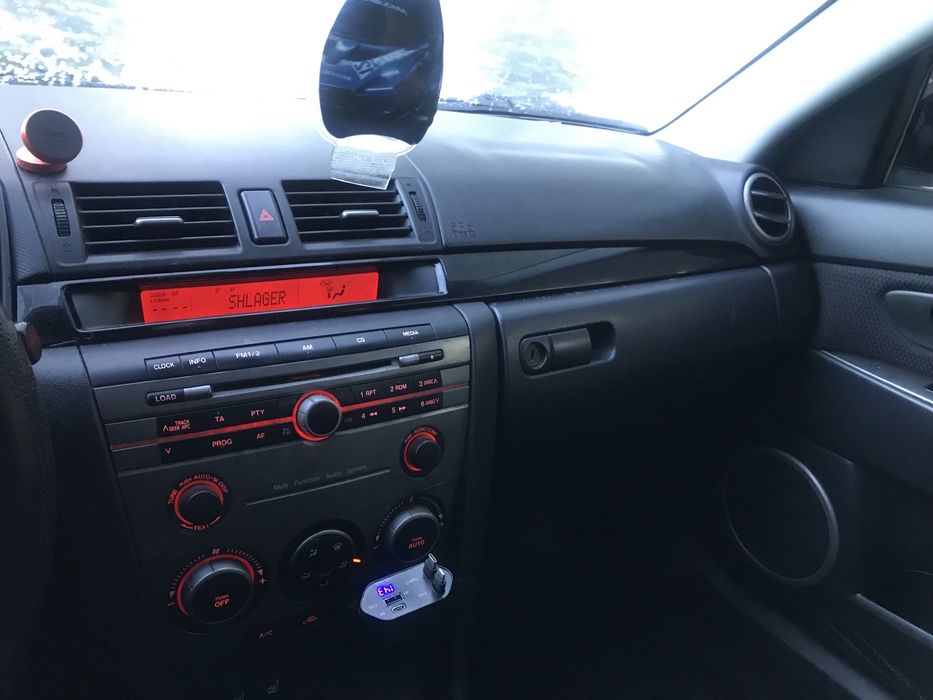 Мазда 3 бк седан