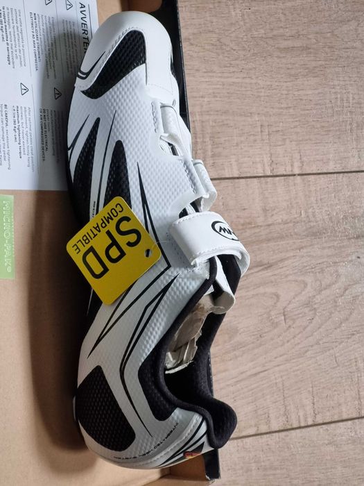 Buty szosowe Northwave Sonic SRS r. 45 białe, nowe SPD